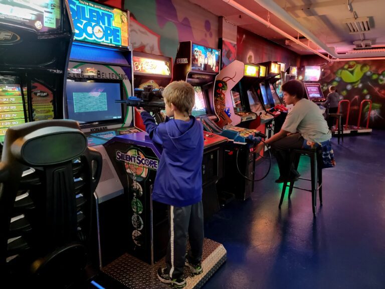 Over 10 ways to enjoy indoor family fun in Richmond / Wayne County