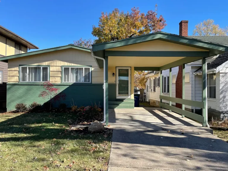 3 Bedroom Mid-Century